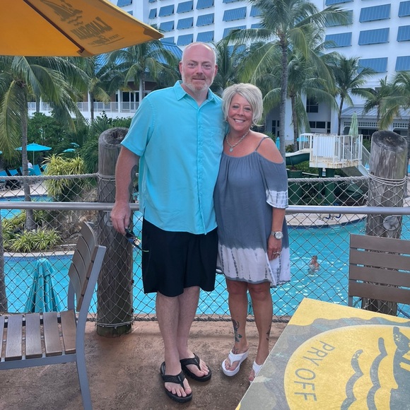 Meet your Posher, Jen - Picture 3 of 5